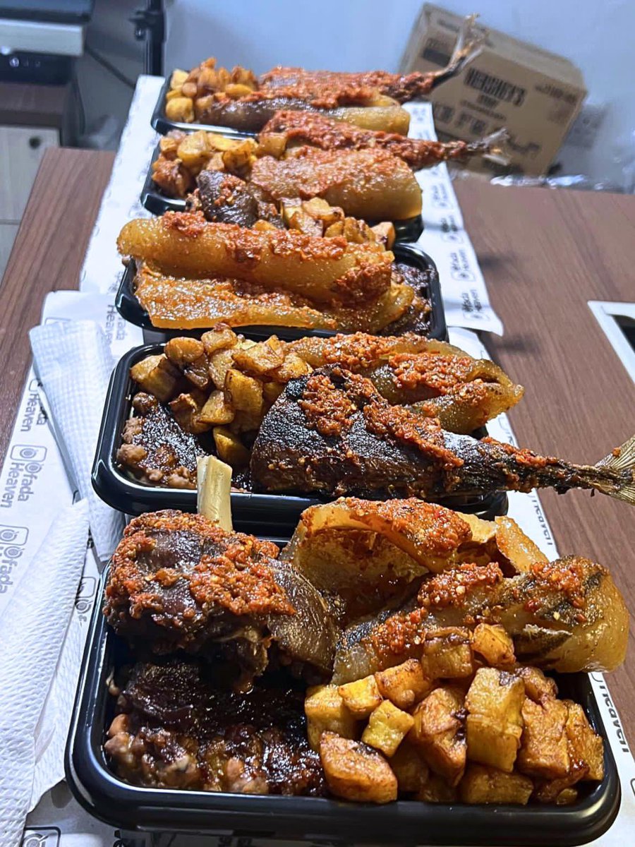 ofadaheaven's tweet photo. Hello @_Debbie_OA we find your story inspiring, and we realize the past few days have been overwhelming. To ease your mornings, we're providing complimentary lunches for you and your  husband from Ofada Heaven for the next one month while you rest .

Check your DM for details. https://t.co/2aHEE7grDp