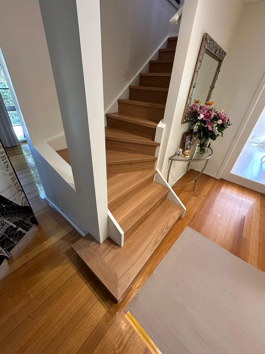 cqfloorings's tweet photo. Natural Blackbutt Hybrid Flooring
https://t.co/RTvcUS8KvY
#melbourne #floor #Australia https://t.co/vtiIHdsS6p