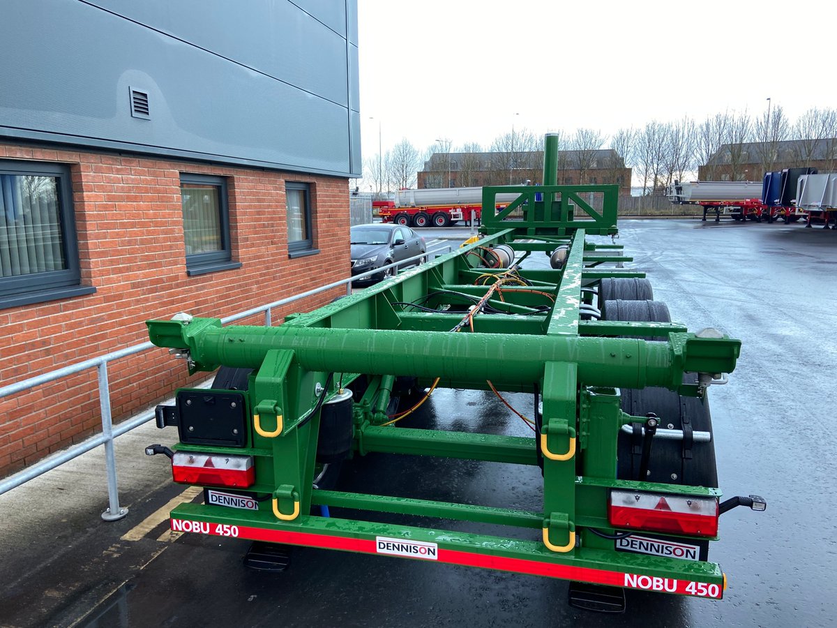 DennisonTrailer's tweet photo. Check out this tipping skeletal in our yard.
#WereRightBehindYou #TippingSkeletal #SkeletalTrailer https://t.co/X2GKzfv1p1