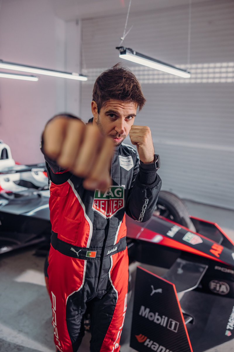 afelixdacosta's tweet photo. Here we go! Race Week 1 of 2024. Off to Mexico https://t.co/4LHwRQrB0O