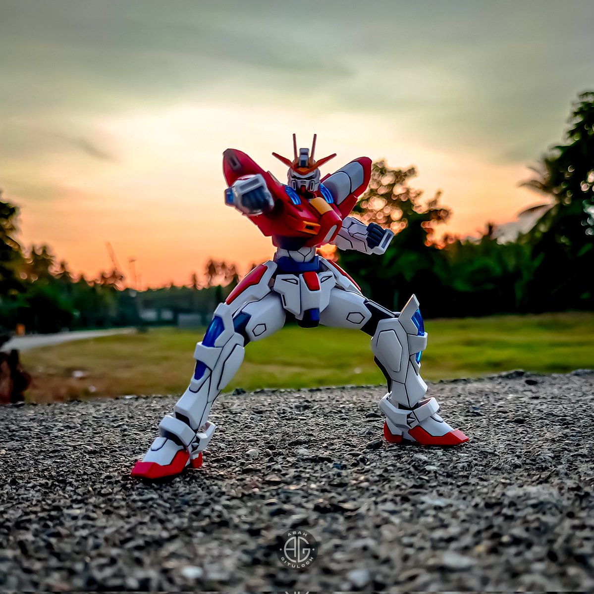 DirlyShelby's tweet photo. Jawara
🤖 : HGBF Build Burning Gundam
📷 : Realme 6 Pro
🎨 : Lightroom + Picsart
#buildburninggundam #gundambuildburning #kamikisekai #sekaikamiki #gundambuildfighterstry #highgrade #buildfighterstry #hgbf #gundam #gunpla #gundamplastic #gundamindonesia #gunplaindonesia https://t.co/xQJ0QOmj6f