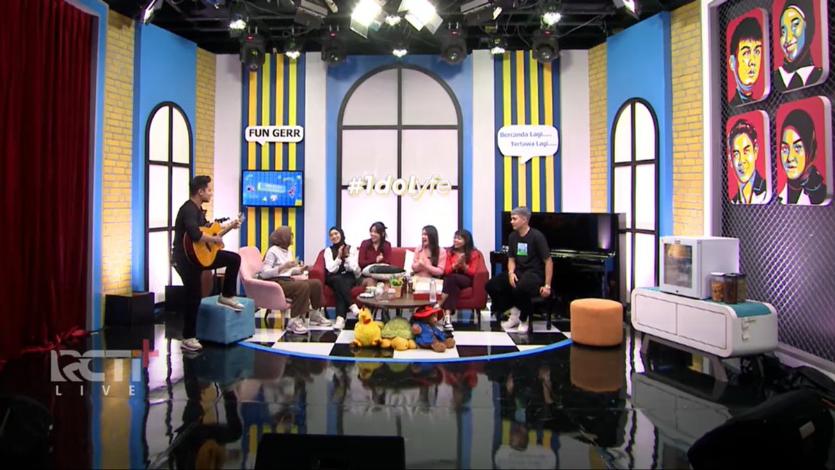 xoxoaideee's tweet photo. Ini lagunya seruuu 
#IdolyfePanaroma https://t.co/cDhIijQHip