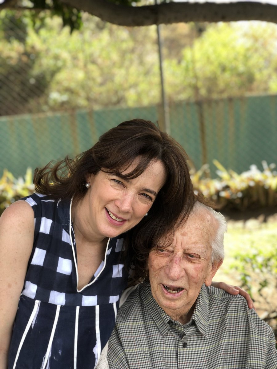 JuanaCuevasR's tweet photo. Gracias a la vida que me regalo al papá más espectacular del mundo!! Te quiero y te voy a extrañar siempre pa!! https://t.co/4a8q9hWguE