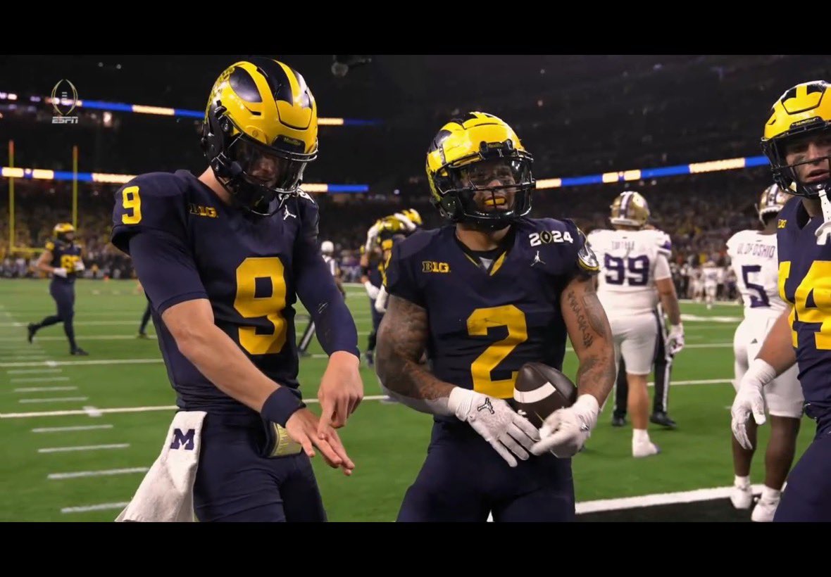 Chound305's tweet photo. @UMichAthletics https://t.co/LPfygdImix