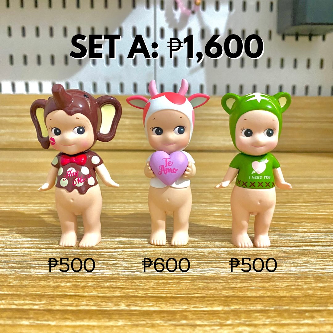 Mowchikoy's tweet photo. ＊*•̩̩͙✩•̩̩͙*˚ Quitting Sale! ˚*•̩̩͙✩•̩̩͙*˚＊

✨ all with box n foil
✨ all in good condition, still x sensi especially to choco cow 
✨ can host hatian
✨ will send condition pics via pm
✨ can give discounts to payo

📍loc: QC, near Cubao
🚚 can SDD or lbc
💳 MOP: GCash https://t.co/Ab31uGqtvx