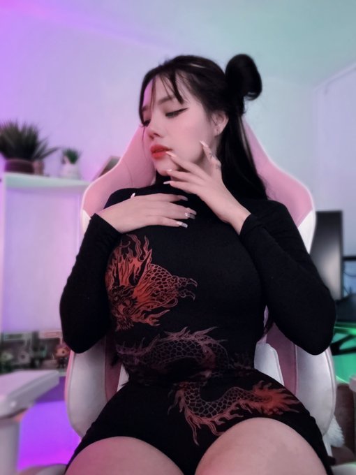 Buenas noches 🦦 https://t.co/avUvVW3oSA https://t.co/5nsmxAuPrj