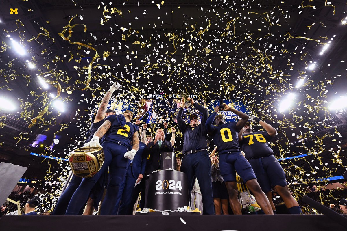 Perfection from Team 144. 🏆

#GoBlue #NationalChampionship