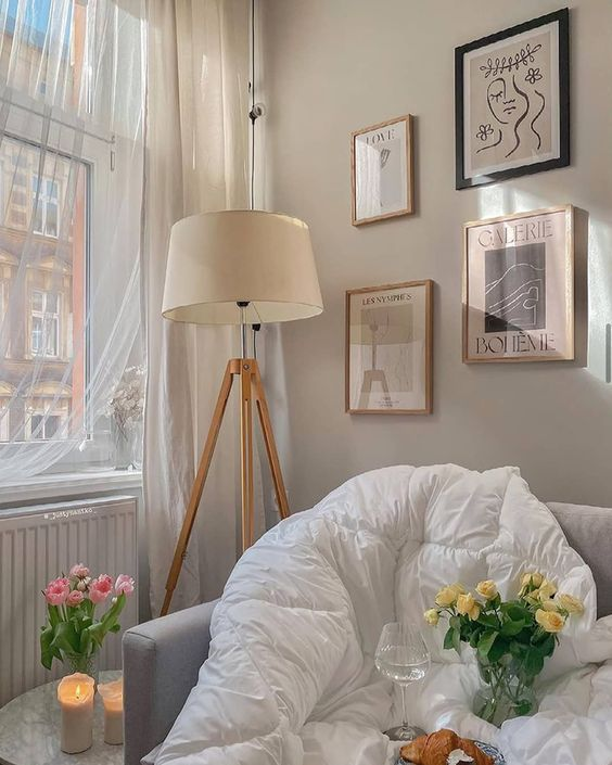 etherealdior's tweet photo. soft girl apartment 💐 https://t.co/CXcbP05HZu