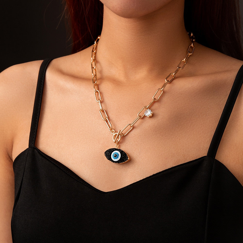 EvilEyeGuards's tweet photo. Indulge in the enchanting allure of Evil Eye Multilayer Necklaces - a piece of jewelry that exudes both style and substance.

https://t.co/inZY7aaVdi

#evileye #evileyenecklace #necklace #necklaces #multilayer #multilayernecklace #evileyeguard #jewelry #evileyejewelry https://t.co/AhJeGKPWXd