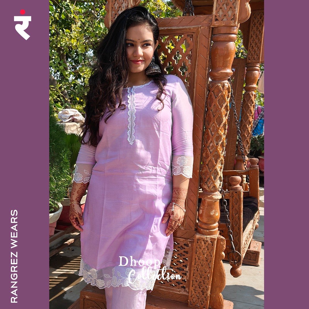 RangrezWears's tweet photo. ๐๐๐๐๐๐ ๐๐
๐๐๐๐๐๐๐๐๐
"Elegance in every thread! Embrace the charm of our ๐ฆ๐ฎ๐ฌ๐ฅ๐ข๐ง ๐ค๐ฎ๐ซ๐ญ๐ข ๐ฌ๐๐ญ adorned with delicate lacework from ๐๐๐ง๐ ๐ซ๐๐ณ ๐๐๐๐ซ. Unveil your style with timeless grace.
#RangrezWears #EthnicChic #FashionElegance #MuslinMagic https://t.co/4vVXcqzS1c