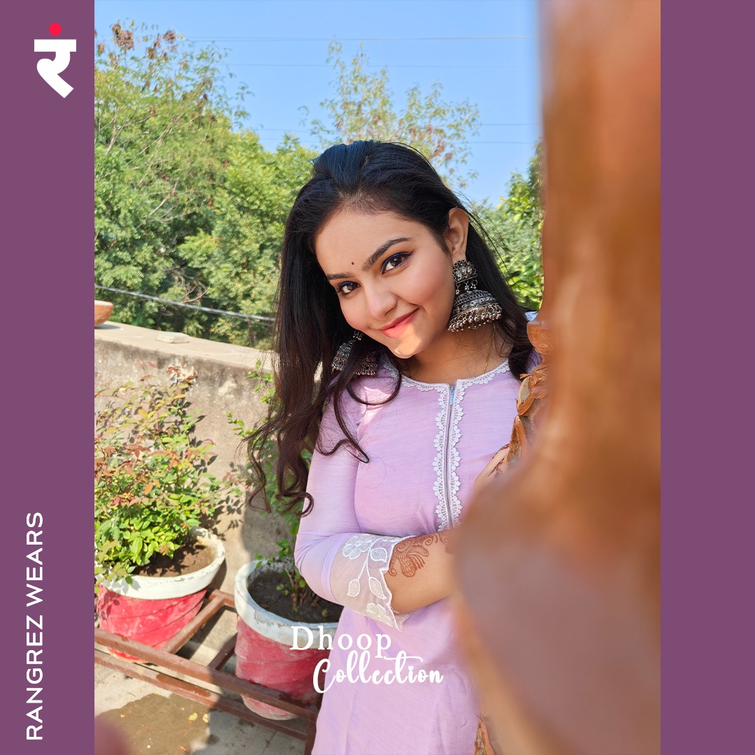 RangrezWears's tweet photo. ๐๐๐๐๐๐ ๐๐
๐๐๐๐๐๐๐๐๐
"Elegance in every thread! Embrace the charm of our ๐ฆ๐ฎ๐ฌ๐ฅ๐ข๐ง ๐ค๐ฎ๐ซ๐ญ๐ข ๐ฌ๐๐ญ adorned with delicate lacework from ๐๐๐ง๐ ๐ซ๐๐ณ ๐๐๐๐ซ. Unveil your style with timeless grace.
#RangrezWears #EthnicChic #FashionElegance #MuslinMagic https://t.co/4vVXcqzS1c