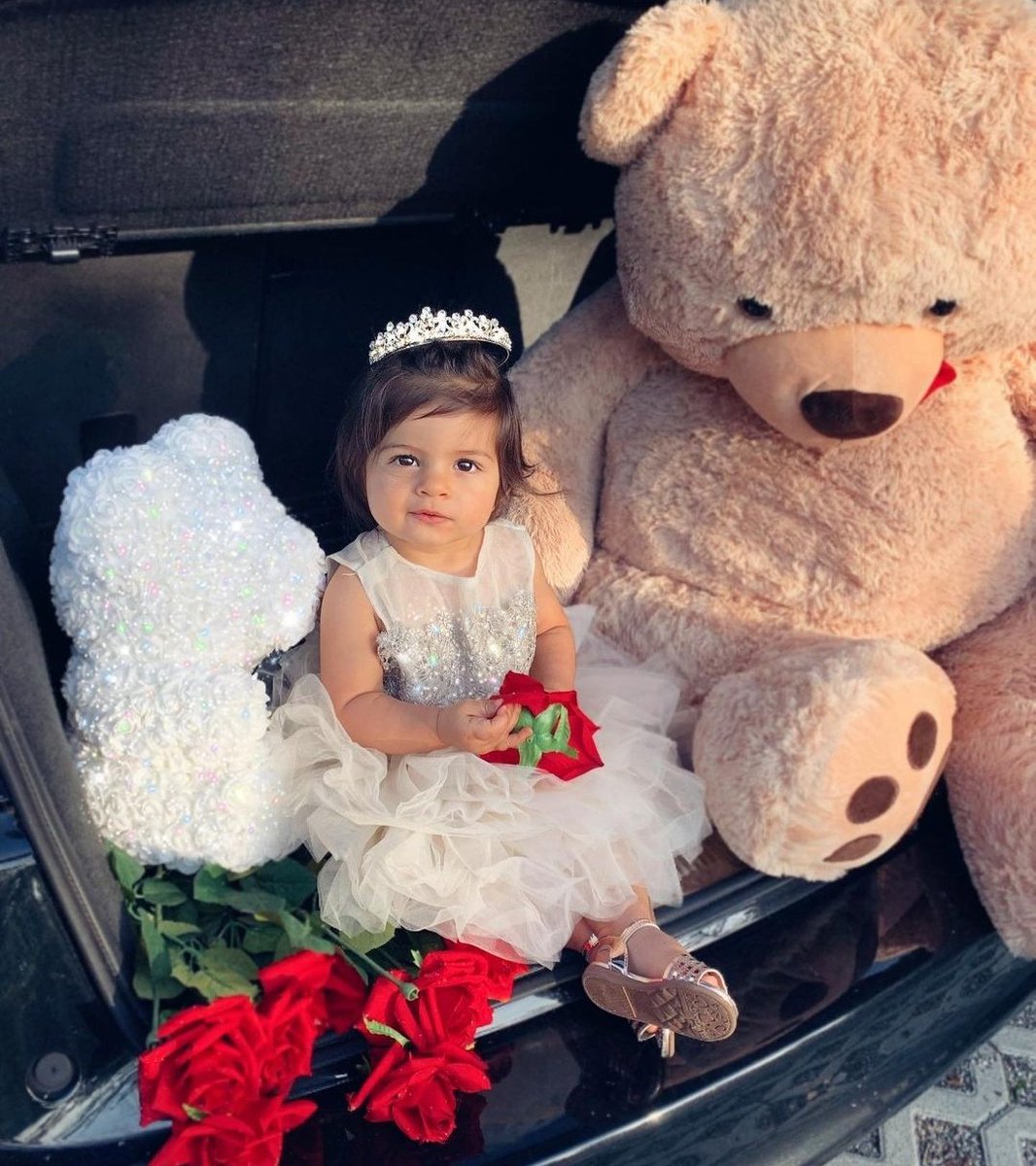 badbehaves's tweet photo. Jennings and Mehmed at their 1st birthday. Our beloved princess and prince already one year old 🥰🎂🎊🎉🎁🥳 https://t.co/4TAjmfsYKk