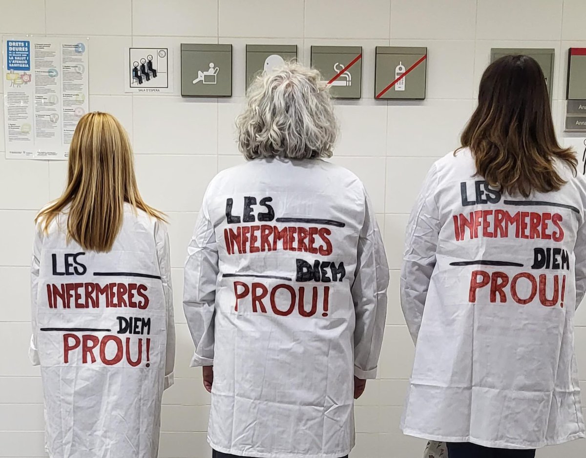 Infermeres de Catalunya (@catinfermeres) on Twitter photo Catalunya té un dels índexs més baixos d'infermeres d'UE.
Dificultats en la retenció i en contractació a causa de les pèssimes condicions laborals, professionals, salarials i de conciliació.
<a href="/manelbalcells/">Manel Balcells</a> <a href="/perearagones/">Pere Aragonès i Garcia</a> De qui és competència? 🧐
#infermeresdiemprou Catalunya té un dels índexs més baixos d'infermeres d'UE.
Dificultats en la retenció i en contractació a causa de les pèssimes condicions laborals, professionals, salarials i de conciliació.
<a href="/manelbalcells/">Manel Balcells</a> <a href="/perearagones/">Pere Aragonès i Garcia</a> De qui és competència? 🧐
#infermeresdiemprou