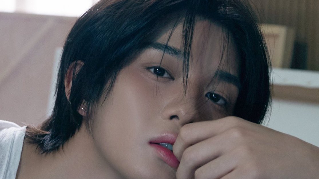 luv4bjy's tweet photo. when he . https://t.co/ybgzQ3uzI6