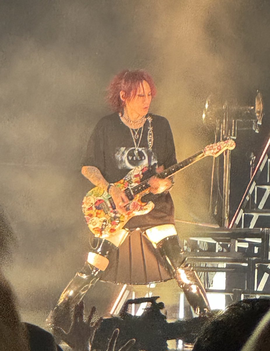 rairai1024's tweet photo. #LUNAPIC
#LUNASEA
#大阪城ホール
#DUALARENATOUR2023
#ENDOFDUAL
#MOTHERvsSTYLE
#1日目
#SUGIZO https://t.co/e0vBR08WqQ