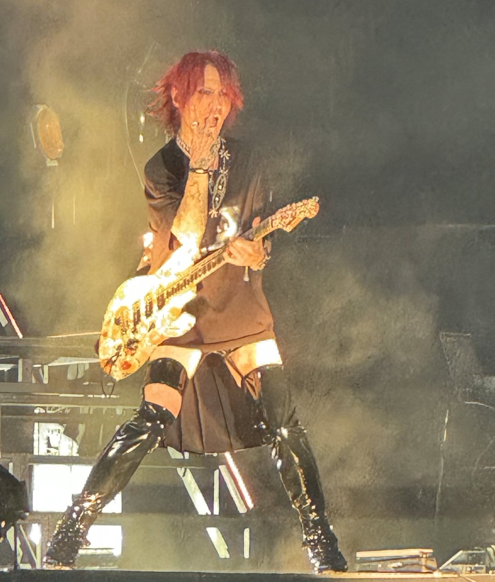 rairai1024's tweet photo. #LUNAPIC
#LUNASEA
#大阪城ホール
#DUALARENATOUR2023
#ENDOFDUAL
#MOTHERvsSTYLE
#1日目
#SUGIZO https://t.co/e0vBR08WqQ