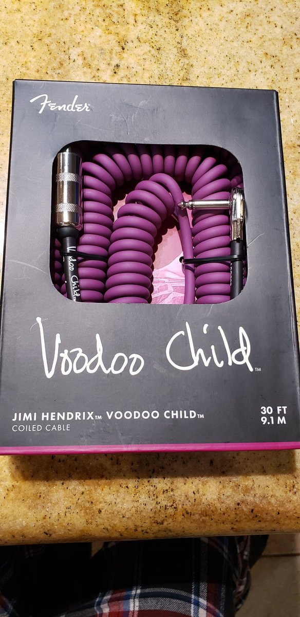PaulRobles5's tweet photo. I got an awesome deal on this new guitar cable today due to a mispricing!
#myluckyday https://t.co/p19TXnAcL0