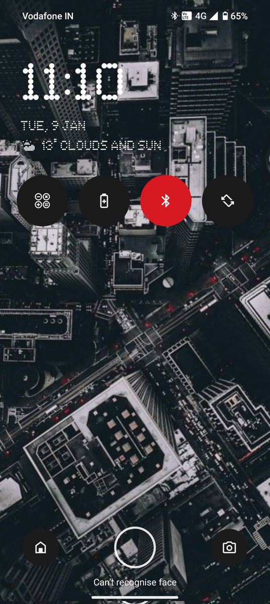VagueClarity's tweet photo. This is my nothing 2 #nothing2 lock screen and home screen. What's yours? Comment and let's learn to utilise this better♥️😎 @nothing @nothingindia  #alwaysdifferent #vaguereality https://t.co/HOtwYQLZvi
