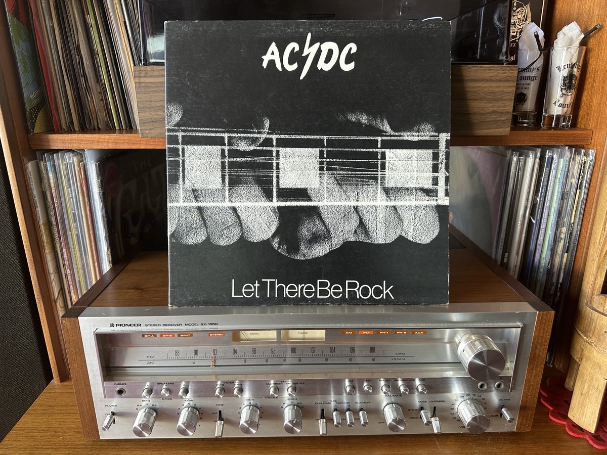ScullyDamien's tweet photo. Just home from a few days away and I bought a boatload of vinyl.🤦‍♂️😆.
The crown jewel being this  Australian Albert’s blue label Let There Be Rock second pressing that I got a cracking deal on! 🔥🇦🇺 #ACDC #RIPBonScott #RIPMalcomYoung https://t.co/1J42jyVt0C