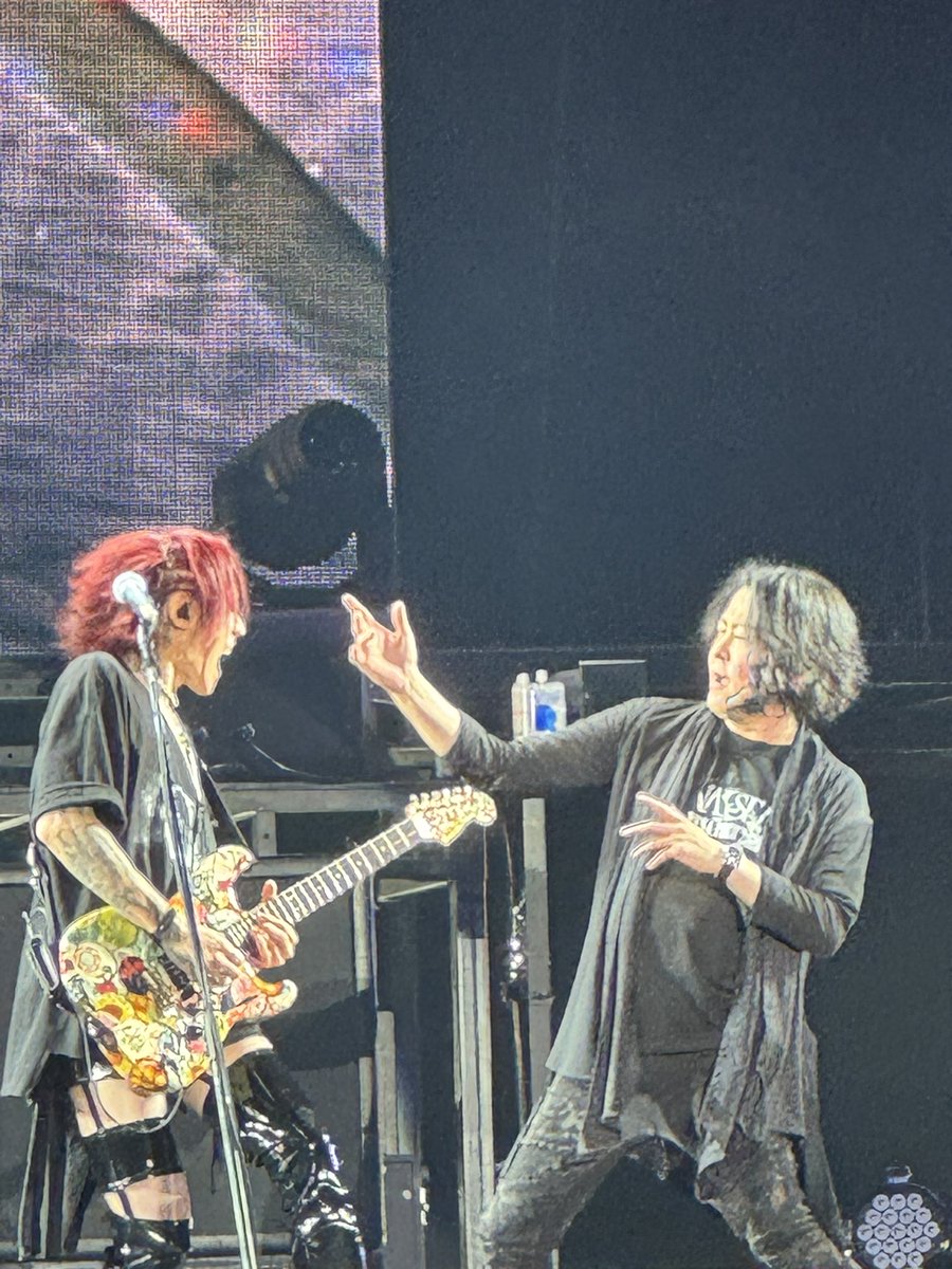rairai1024's tweet photo. #LUNAPIC
#LUNASEA
#大阪城ホール
#DUALARENATOUR2023
#ENDOFDUAL
#MOTHERvsSTYLE
#1日目
#RYUICHI
#SUGIZO https://t.co/1nulTZb5IH