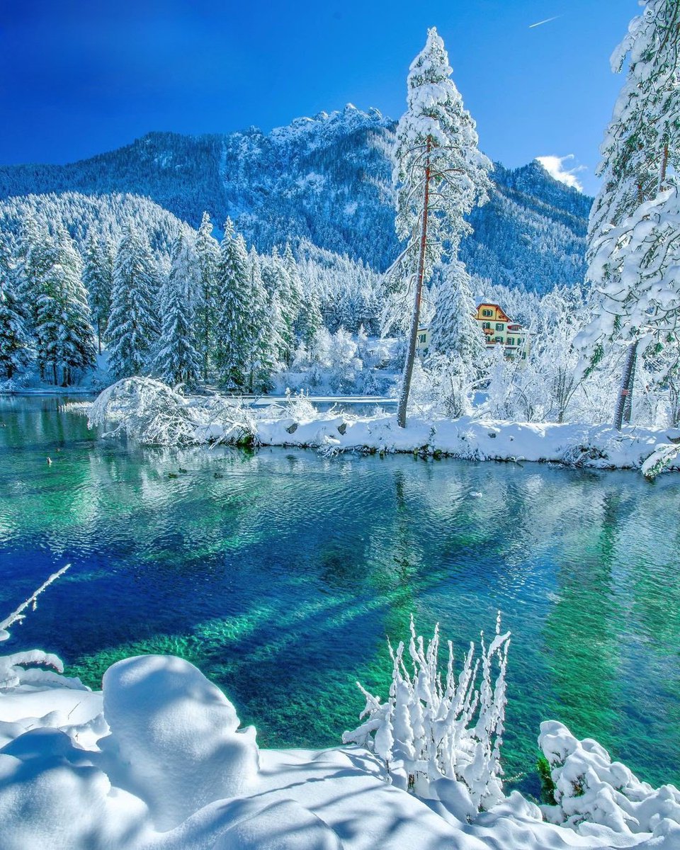 jacolek1981's tweet photo. Beautiful Day 🌞❄️ https://t.co/0szGzfFuPZ