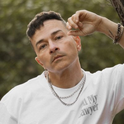 RonaldRip's tweet photo. #NewProfilePic https://t.co/YyUOoDQ0j0