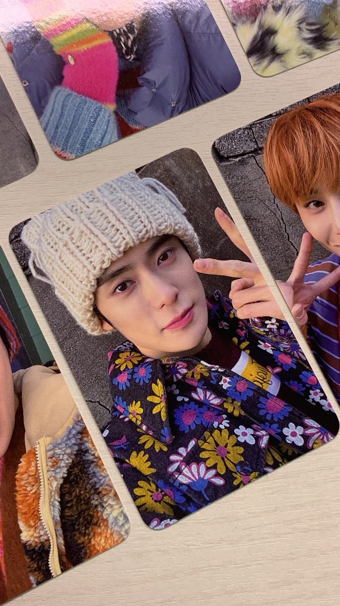 진짜 에바지예.. 너무 예쁘지예,,