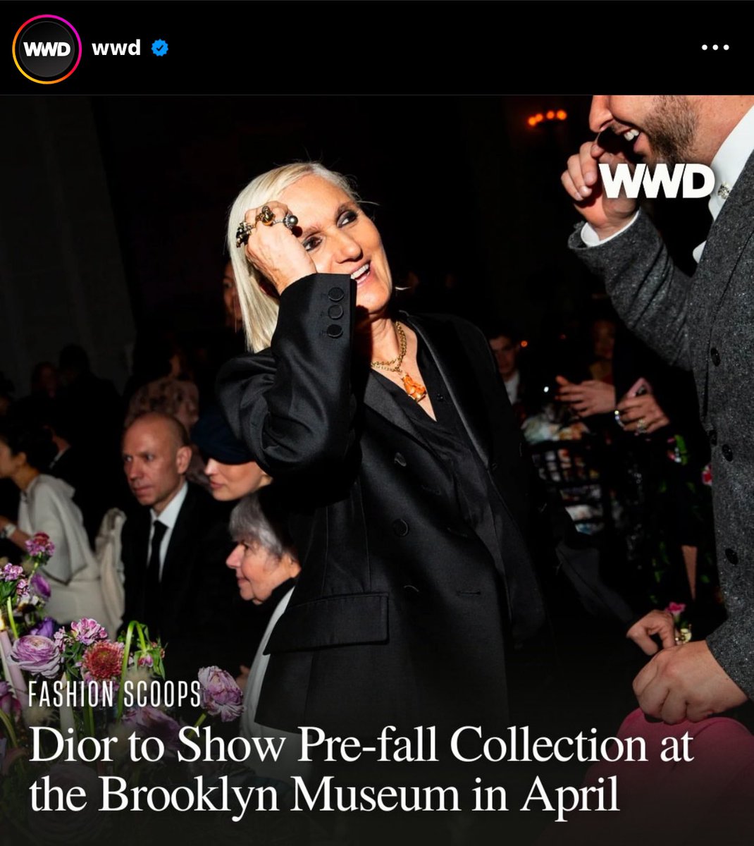 freakinglovit's tweet photo. 090124 | Mile Phakphum & Apo Nattawin ✨
—— ( Ps : the post article link do mention about Mile Apo )
#DiorFall23xMileApo
@Dior x #DiorFall23 x #StarsinDior
#Dior
MILEAPO IN MUMBAI
📸| wwd instagram post
Caption:
@Dior is continuing to make a splash in New York this year.
Following on the heels of the brand's blockbuster takeover of saks's windows and store interior for the holidays will be a Dior pre-fall 2024 fashion show that will take place April 15 at the Brooklyn Museum.
The collection, designed by mariagraziachiuri, the artistic director of women's haute couture, ready-to-wear, and accessories collections, will be a tribute to the "unwavering ties forged between Dior and the United States from the very beginning of the house," according to the company.
Read more at https://t.co/u1w8n5P2Hr - #linkinbio
🔗 link at reply
Like , comment , save and share
—————
@milephakphum ㋛ x @Nnattawin1 ツ
#Nnattawin ㋛ x #MilePhakphum ツ