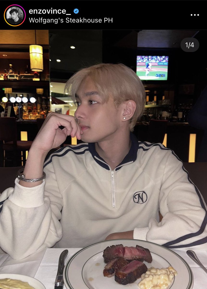 frnzcore's tweet photo. happy franzo anniversary 💜 https://t.co/81nvwOO3JG