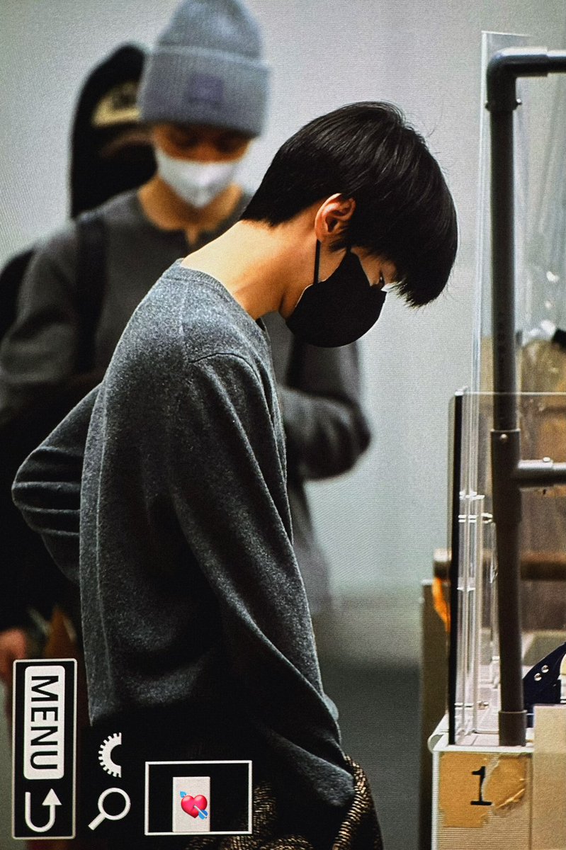 shot_a_love's tweet photo. 240109 #도영 https://t.co/VgdEYXM449