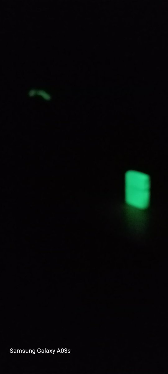 jonglover10's tweet photo. BOOM BOOM...out go the lights. https://t.co/eQeXOoJBVz