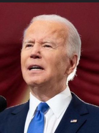Shebrador's tweet photo. @benshapiro @LouderwCrowder  @Gutfeldfox  The jokes write themselves… no? 🎤🫳🎤 https://t.co/ZNmdtkPGlG