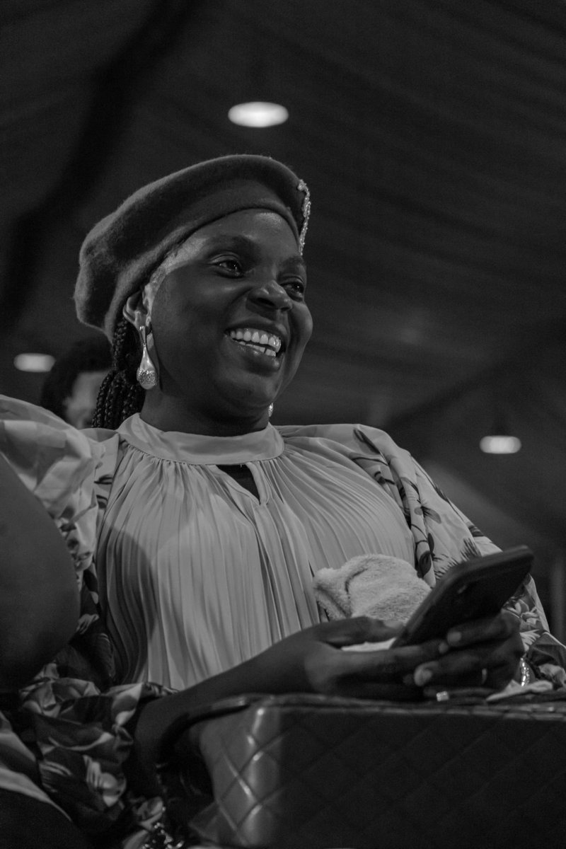 loladeadeleke_'s tweet photo. 12 days of Praise, UNVEIL '24, at Victory Life Bible Church.
Glory to God
Thank you ma @folaachudume for the word and prayers
Thank you @vlbcint
.
#12daysofpraise
#loladeadeleke #gospel #gospelsongs #music #praise #worship #african #trust #love #honest #true #jesus #holy #songs https://t.co/0cKCujUrpp