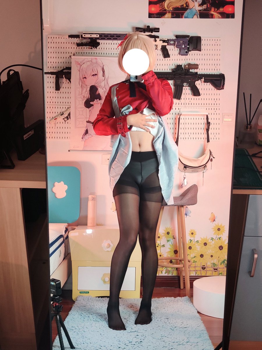 活了22年只和男人有过性行为是正常的吗？🤔
↑（甚至没碰过女生的手） https://t.co/EYee9sEeOW