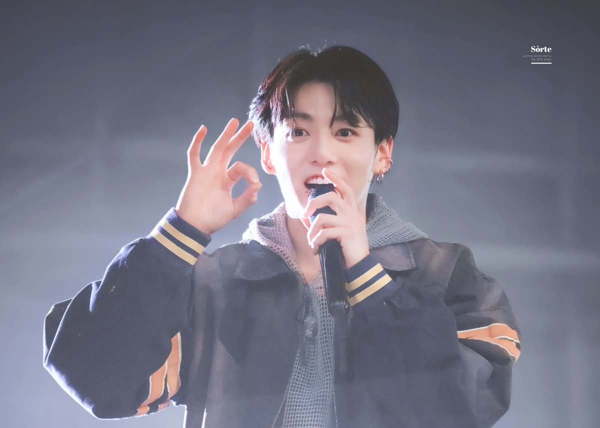 SORTE613's tweet photo. 나~는 동구래미 다섯쨜! 🙆‍♂️👌🖐 
정국데이에 올려보는 정구기 자기소개 🥹🥹

#HAPPYJKDAY2024 
#OurGoldenJungkook  

231120 정국 쇼케이스 HQ 고화질
#정국 #JK #JUNGKOOK #グク
@BTS_twt https://t.co/D24M0mdhqY