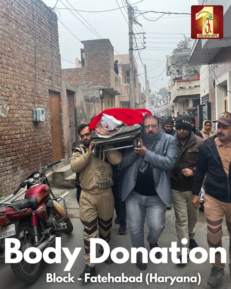 DSSNewsUpdates's tweet photo. Dera Sacha Sauda volunteer from Fatehabad, Haryana, has left a legacy of hope and generosity by donating their posthumous body to #medicalresearch. This selfless deed will greatly benefit the medical community and future generations. #BodyDonation #DeraSachaSauda https://t.co/6Q9wF3GrZK
