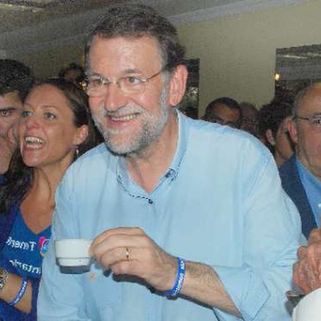 POLÍTICOS interpretando MEMES

Volumen 2

Dentro HILO🧵👇🏼