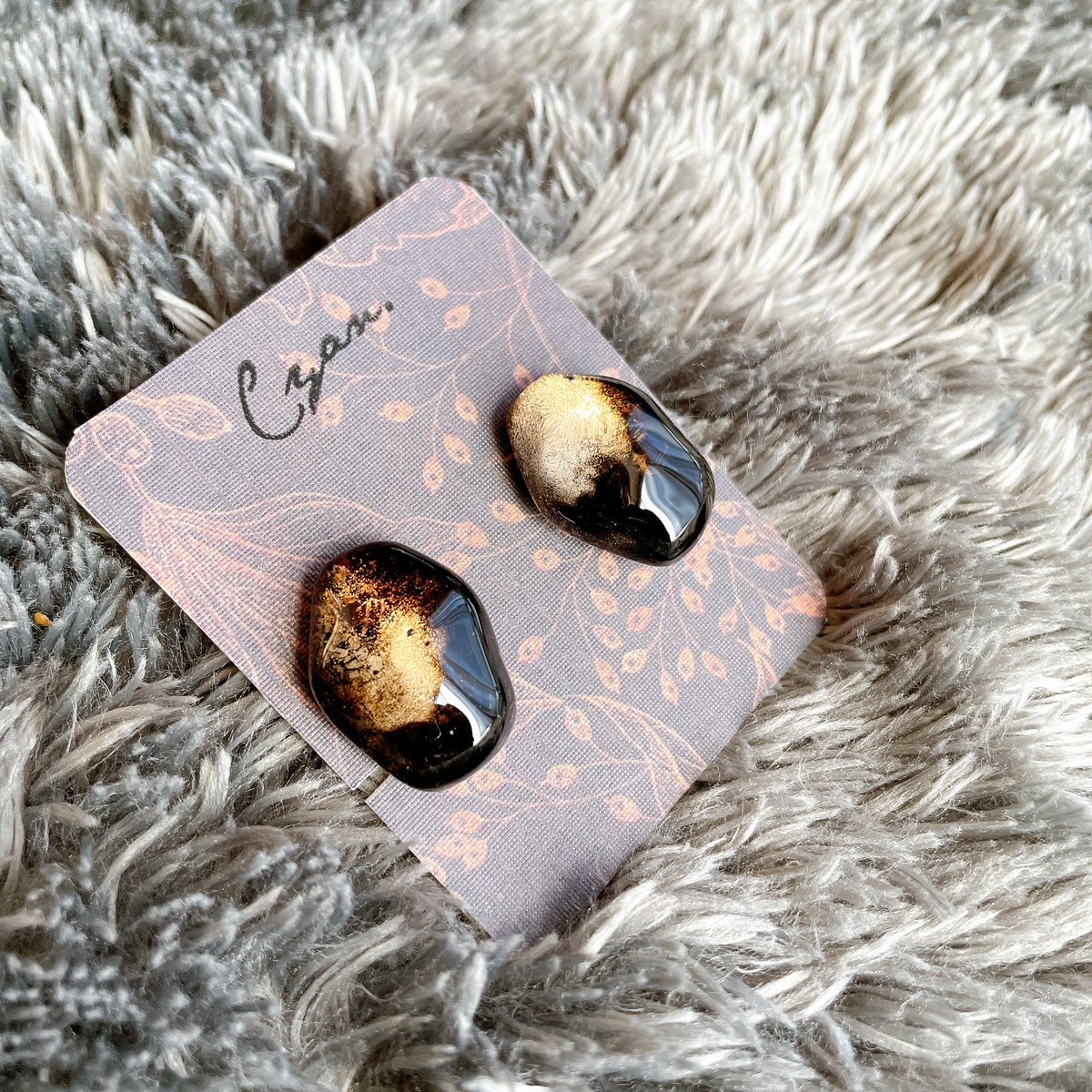 Cyan_handmade's tweet photo. earring 𖤣𖥧𖥣𖡡𖥧𖤣 https://t.co/d09YAKuUAs