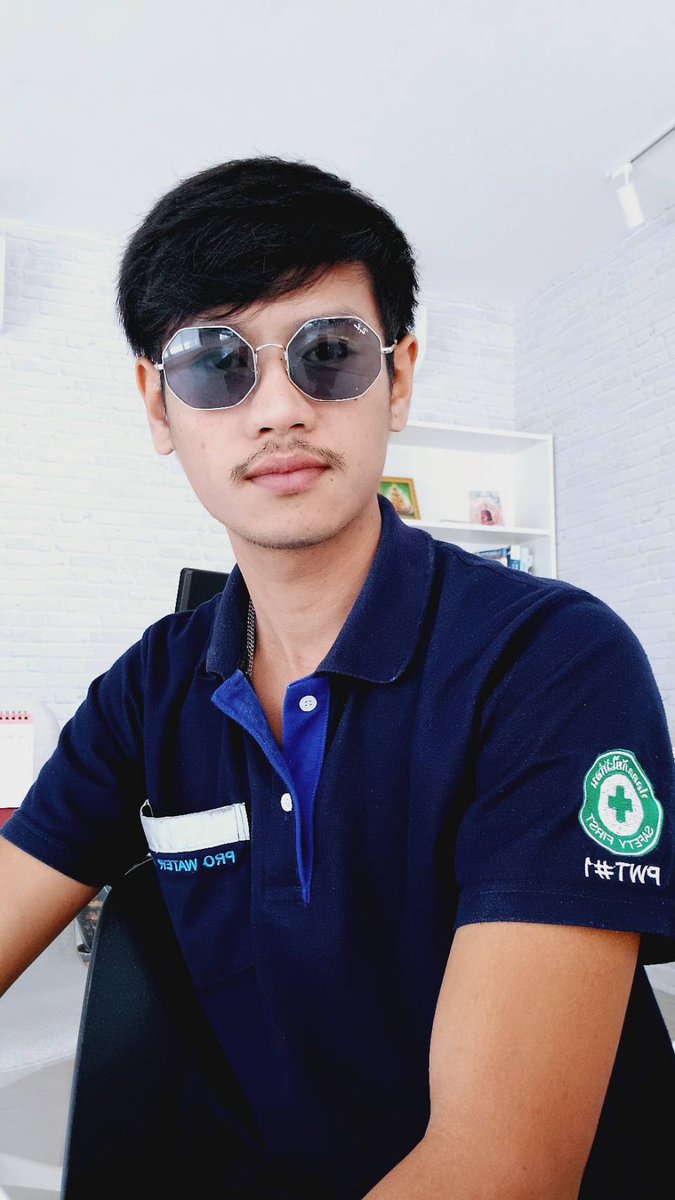 เป็นโรคซึมเหล้า ถ้าได้เหล้าแล้วก็จะหาย
#วิหารแดง #สระบุรี