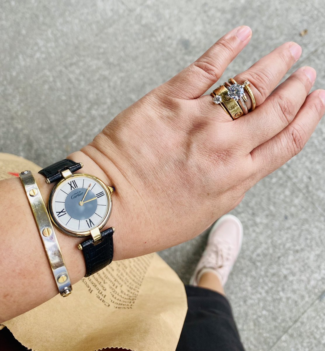 kayelazo's tweet image. #timecheck #day9of366