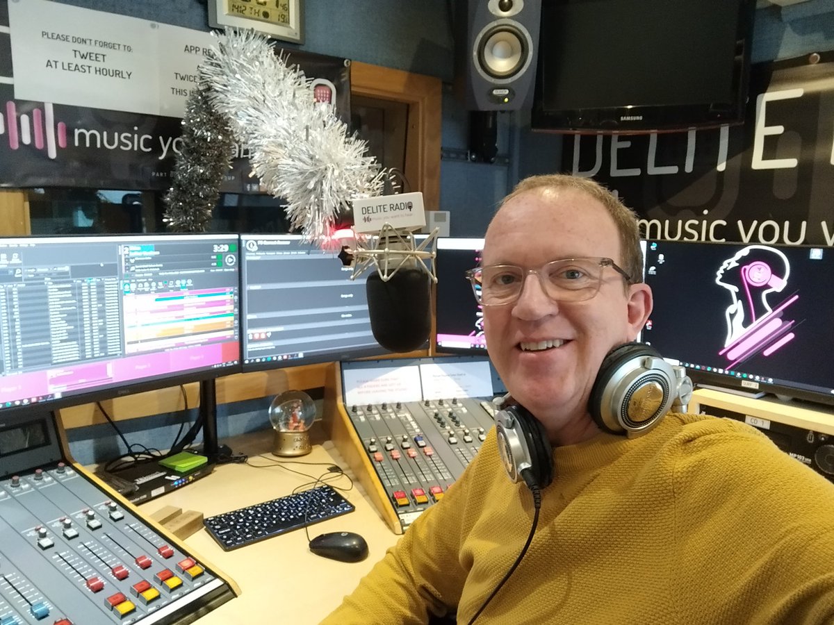 I'm back on <a href="/deliteradio/">Delite Radio - Music You Want To Hear</a> this afternoon from 1-4pm UK time. 

Listen on DAB / Freeview channel 277 / via the app / smart speaker/ or through the website deliteradio.com with the Teabreak Treat Megamix &amp; the Funky Focus

#soulfunkdisco