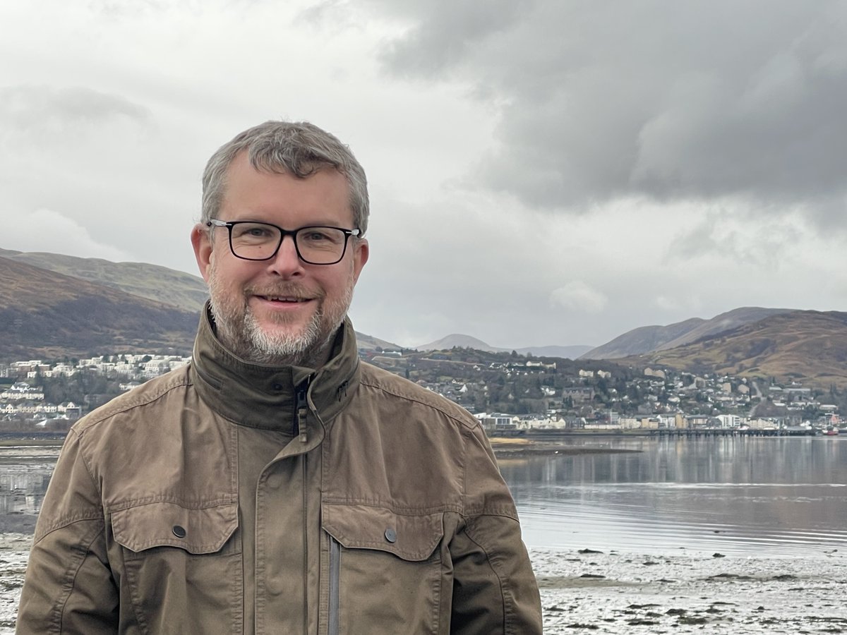 churchscotland's tweet image. Lochaber's newest minister, Rev David Sim, looks forward to welcoming the broader community as he moves to his new charge at Fort William Kilmallie.

Read more on our website:

churchofscotland.org.uk/news-and-event…

#churchofscotland #Fortwilliam #fortwilliamkilmallieparishchurch