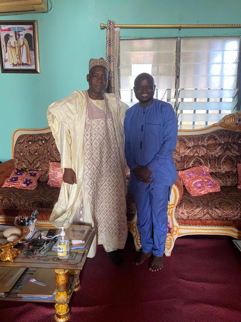 loyocameroon's tweet photo. Our E.D. @achaleke1 concluded his trip to the Far North region with an advocacy visit to the #Lamido of Mokolo as part of the @UN #PBF #PRONEC project. They reflected on the need for inter-generational dialogue & the role of traditional & religious authorities. @UNFPACameroon https://t.co/bk5JUX0qgd