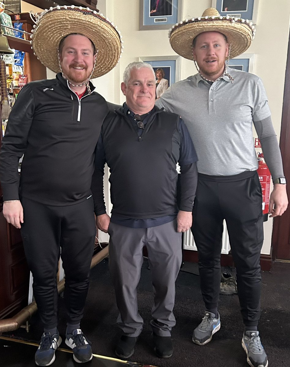 W/L week 8 winners <a href="/PeterCollinge/">Pete</a> <a href="/mcollinge1991/">Mike</a> with 32pts <a href="/pikefoldgc/">Pike Fold Golf Club</a>