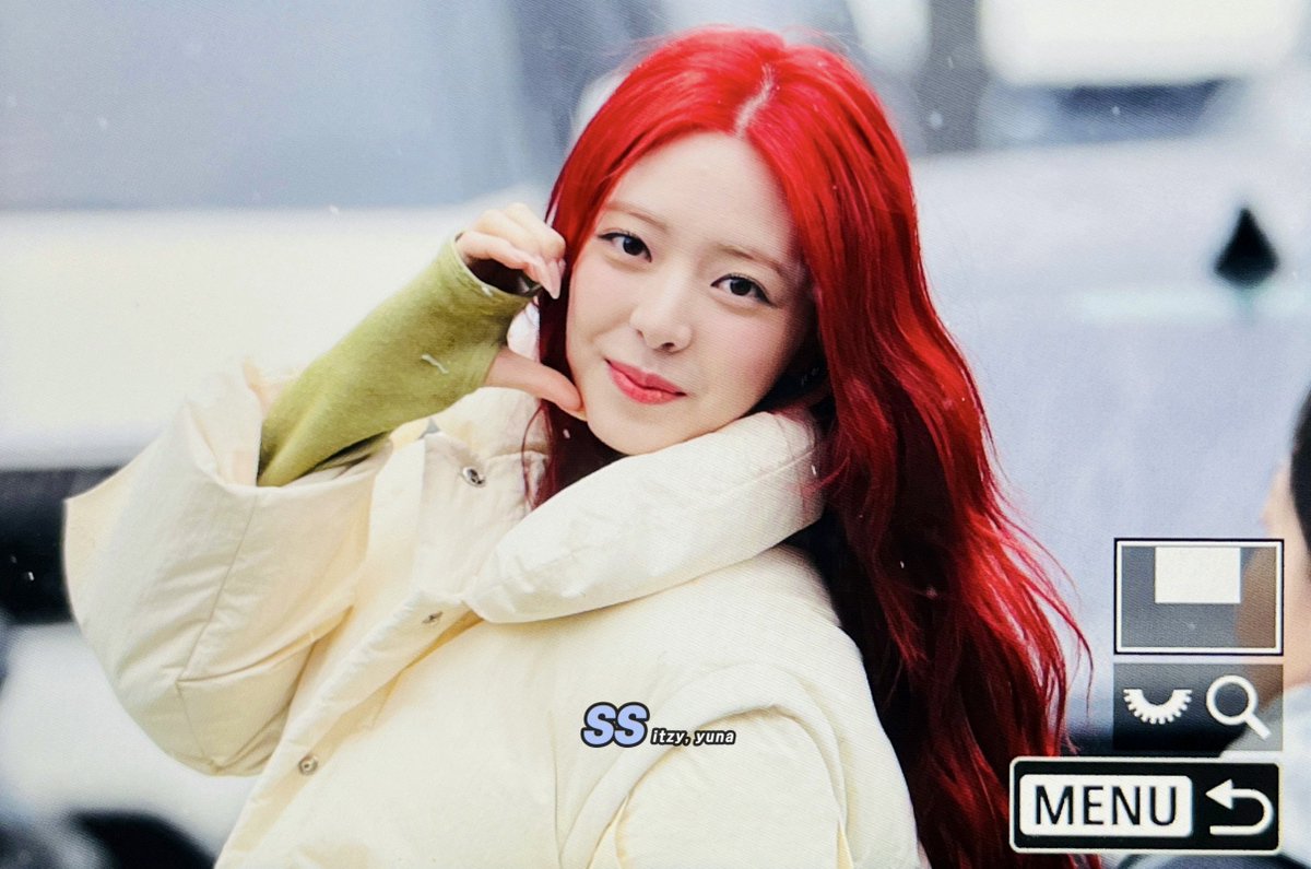 shinsarang_yn's tweet photo. 240109 #유나 #YUNA #있지 #ITZY 
라됴도 고생해따아🥺🫶🏻☃️ https://t.co/npOqMwO74m
