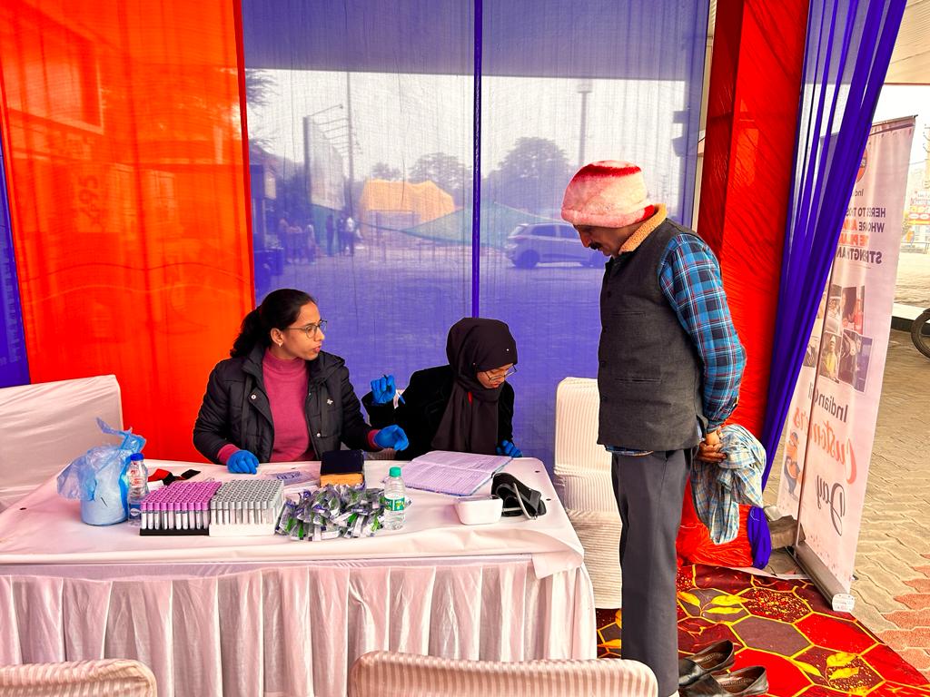 GurgaonDO's tweet photo. Thanking our esteemed customers for trusting us to Fuel their Journey.Please make a pitstop at our Swagat COCO Manesar and celebrate #IndianOilCustomersDay with us and get free Eye &amp; Health check up done @ChairmanIOCL @DirMktg_iocl @ManojGu10100891 @IndianOilcl https://t.co/DJ44uqqyLY