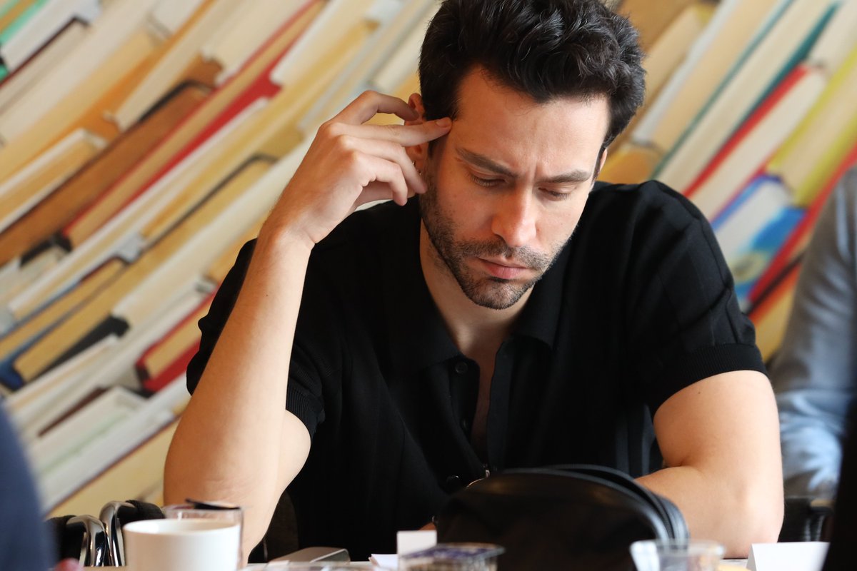 KanalD's tweet photo. #TaşKağıtMakas’ın okuma provası gerçekleşti!

Yapımcılığını MF Yapım’ın üstlendiği, #KanalD’nin yakında ekrana gelecek dizisi “Taş, Kağıt, Makas”ın hazırlıkları tüm hızıyla devam ediyor.

Haberin detayları için tıkla! 👇
https://t.co/i0sAttOiL0

@mfyapimtv @taskagitmakastv https://t.co/q6MtZkT9J5