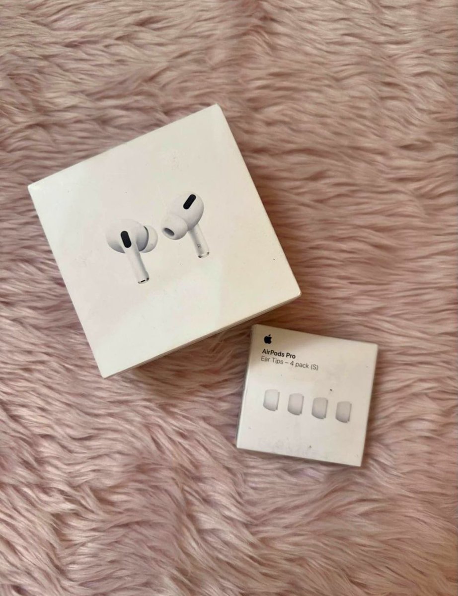 podtechph's tweet image. Airpods Series Available Here ‼️ new stock for 2024 ‼️

Airpods 2 (800php)
Airpods Pro (1,200php)
Airpods Gen 3 (1,300php)
Airpods Pro 2 (1,500php)

✔️ sealed and brandnew
✔️ complete accessories 

💌 dm for inquiries
🚚 we ship nationwide
