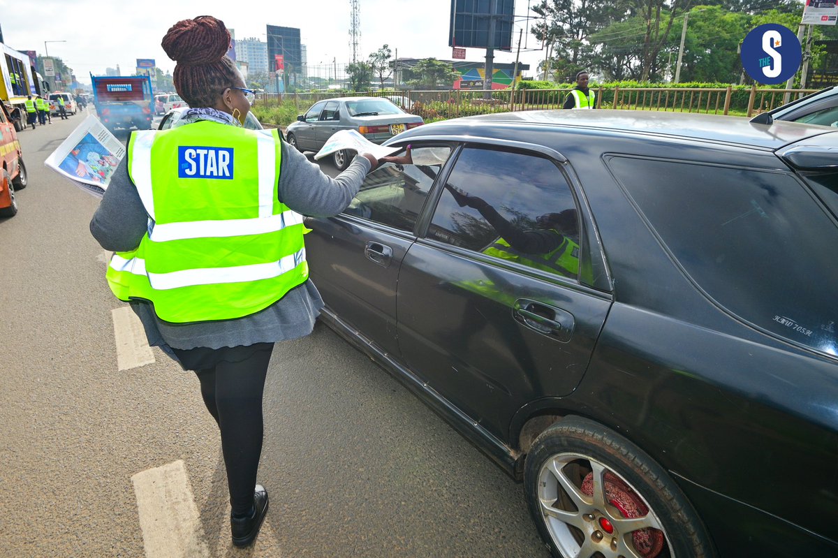 GukenaFMKenya's tweet photo. Mihango ya kuheana ngatheti ya @thestarkenya  free of charge guthii na mbere miena ngurani guku  bururiini.
Ni wamukirite ngatheti ya The Star iria ukwamukira @MyGovKe thiinie.  

#UnlockGava #SmartPeopleReadTheStar https://t.co/F0QYgimhKM