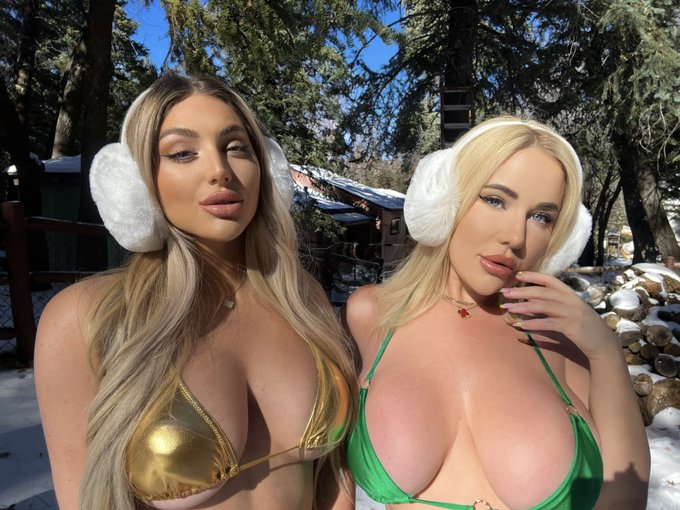 Happy birthday! @kayleygunner 💝🥳 https://t.co/M2AgINblqi<a class="tags" href="/tag/kayleygunner">@kayleygunner</a>